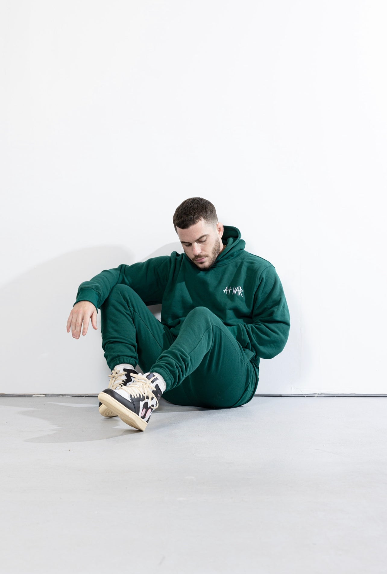 Everyday Jogger (PINE GREEN)