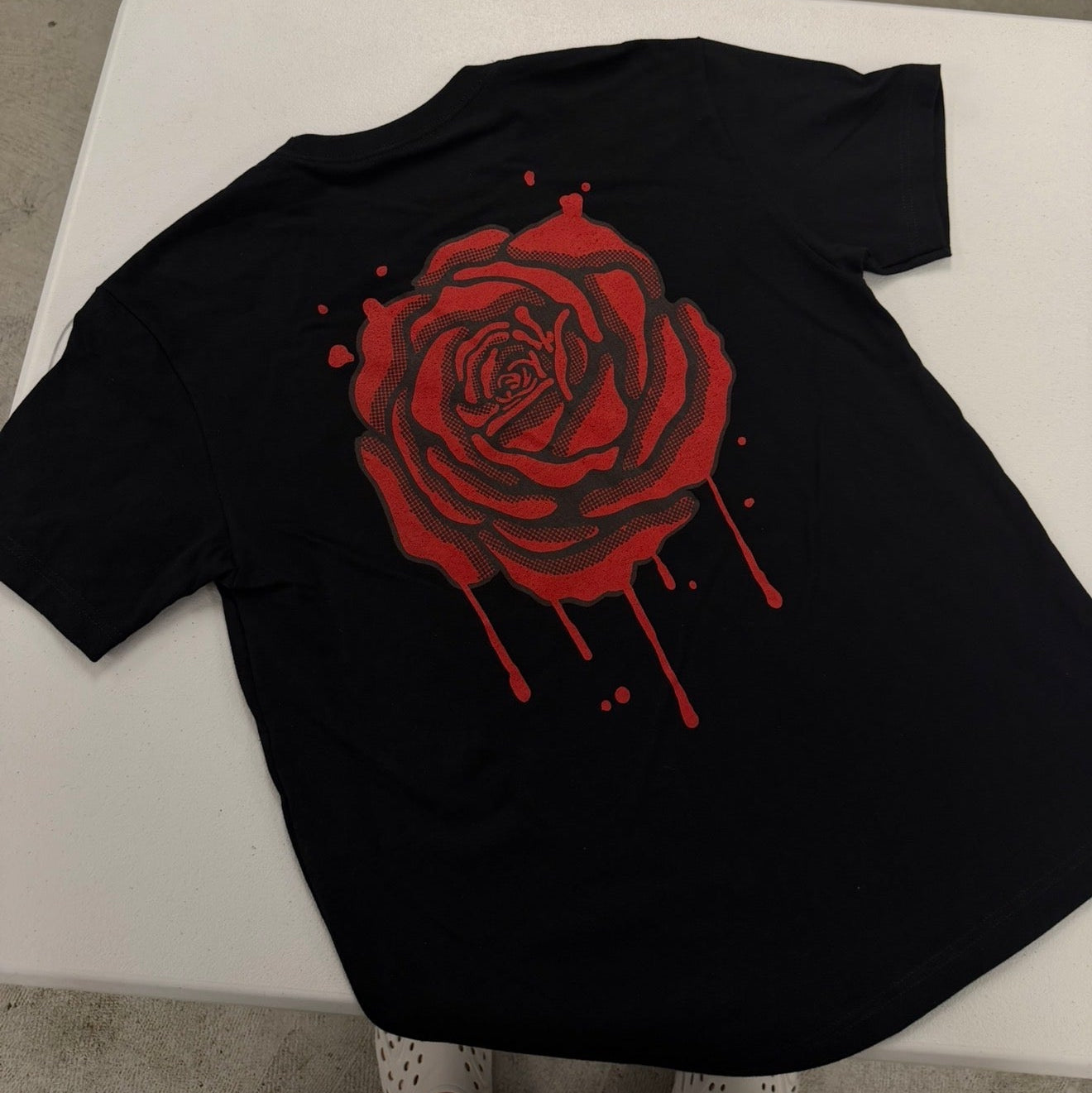 The Rose T-Shirt (BLACK)