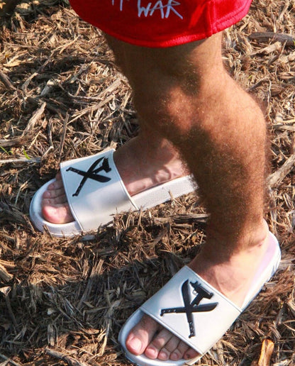 Logo Slides (WHITE)